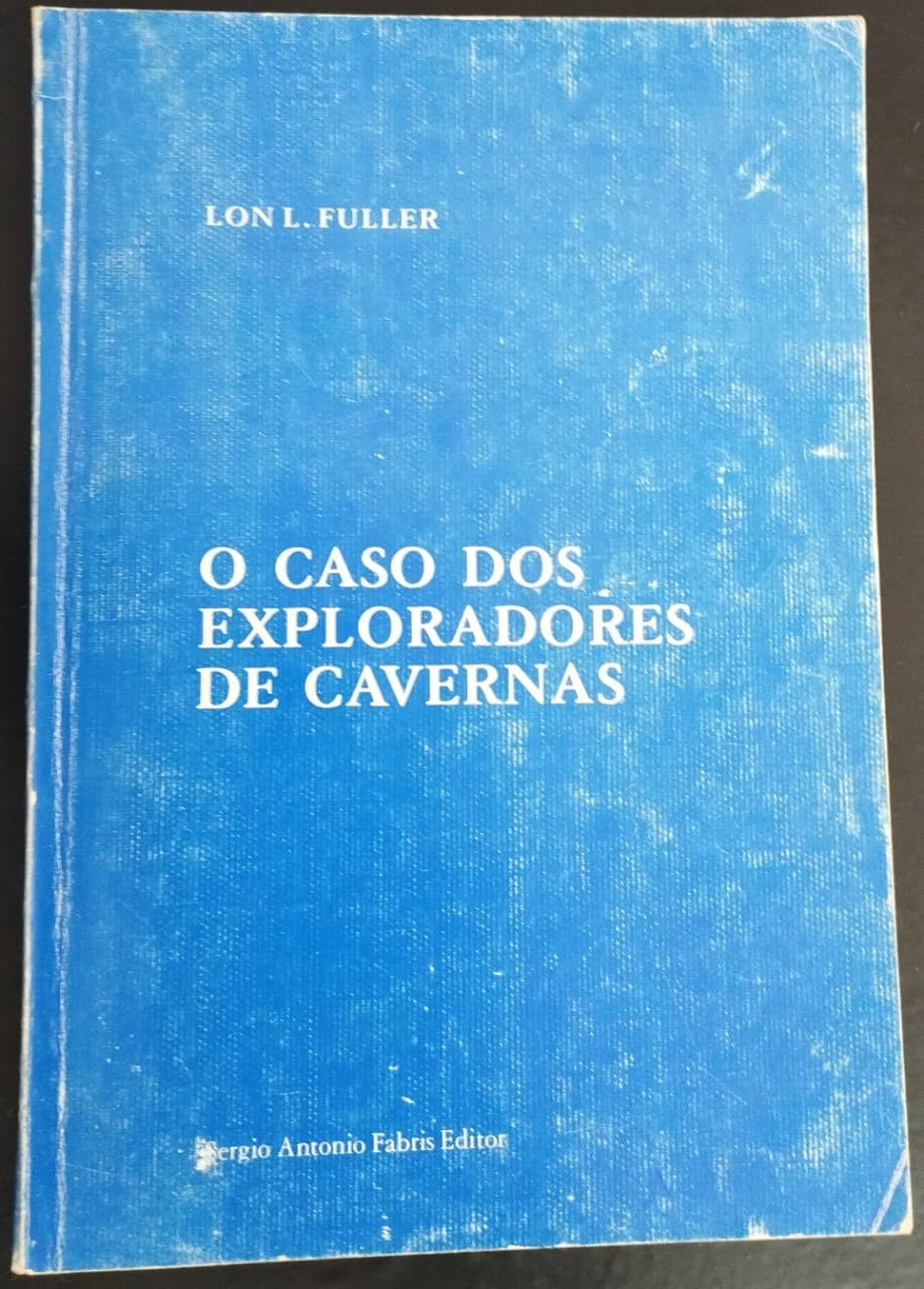 O Caso dos Exploradores de Cavernas