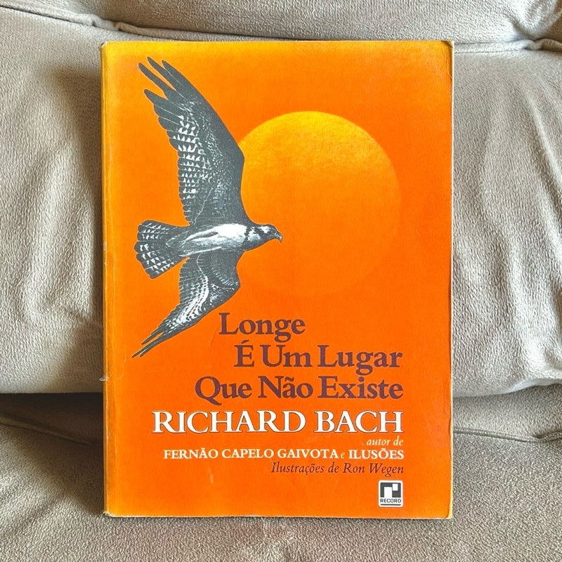 Longe é um Lugar que Não Existe
